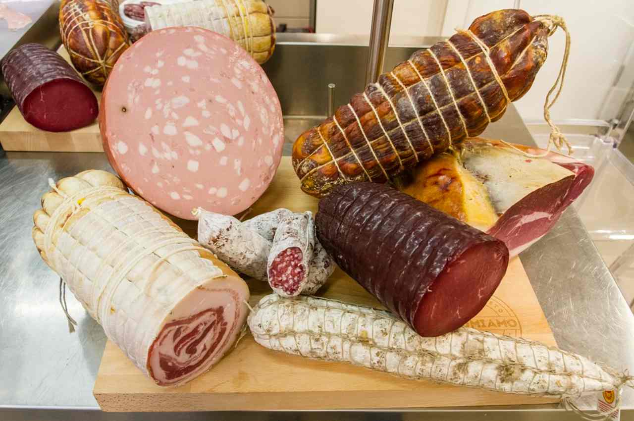 salumi ritirati-Solospettacolo