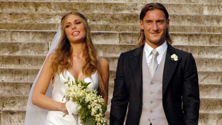 Totti-Ilary-sotto-lo-stesso-tetto-Solospettacolo.it