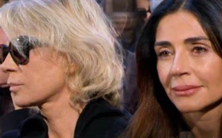 Maria De Filippi e Raffaella Mennoia - solospettacolo.it