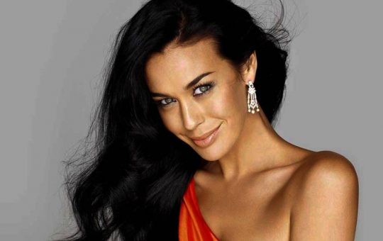 Megan Gale - solospettacolo.it