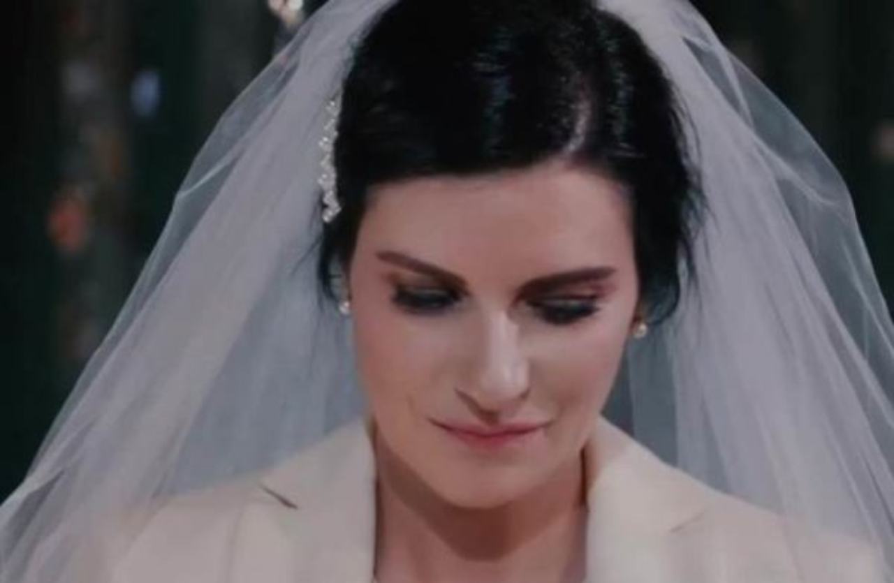 laura pausini sposa-Solospettacolo