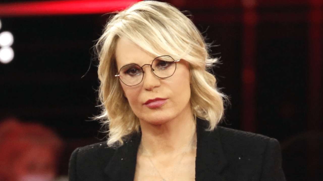 Maria-De-Filippi-cancella-Uomini-e-donne-Solospettacolo.it