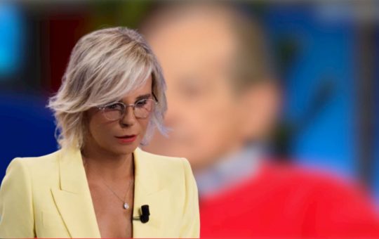 maria de filippi appello-Solospettacolo