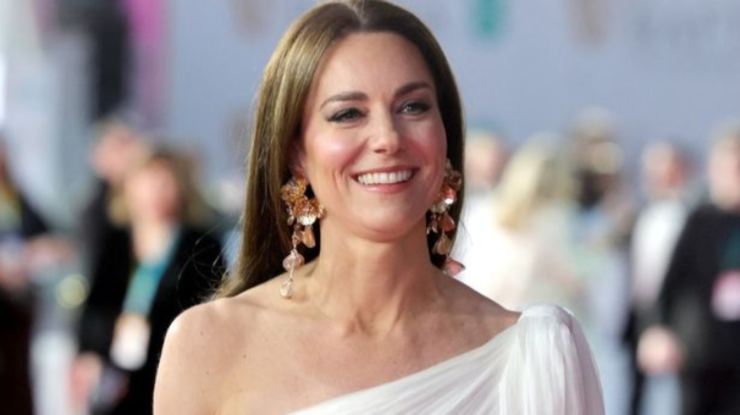 Kate-middleton-mamma-Spietata-Solospettacolo.it