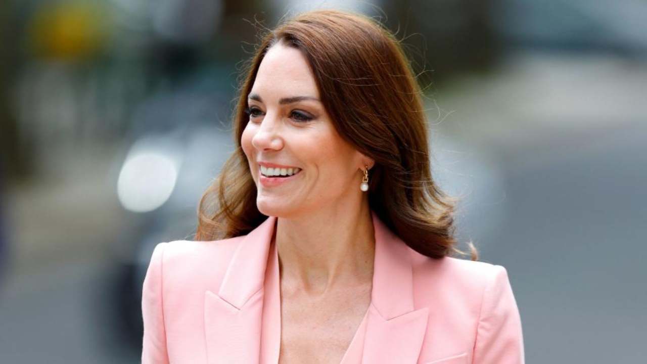 Kate-middleton-mamma-Spietata-Solospettacolo.it