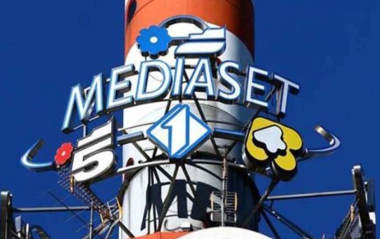 Scandalo a luci rosse per Mediaset