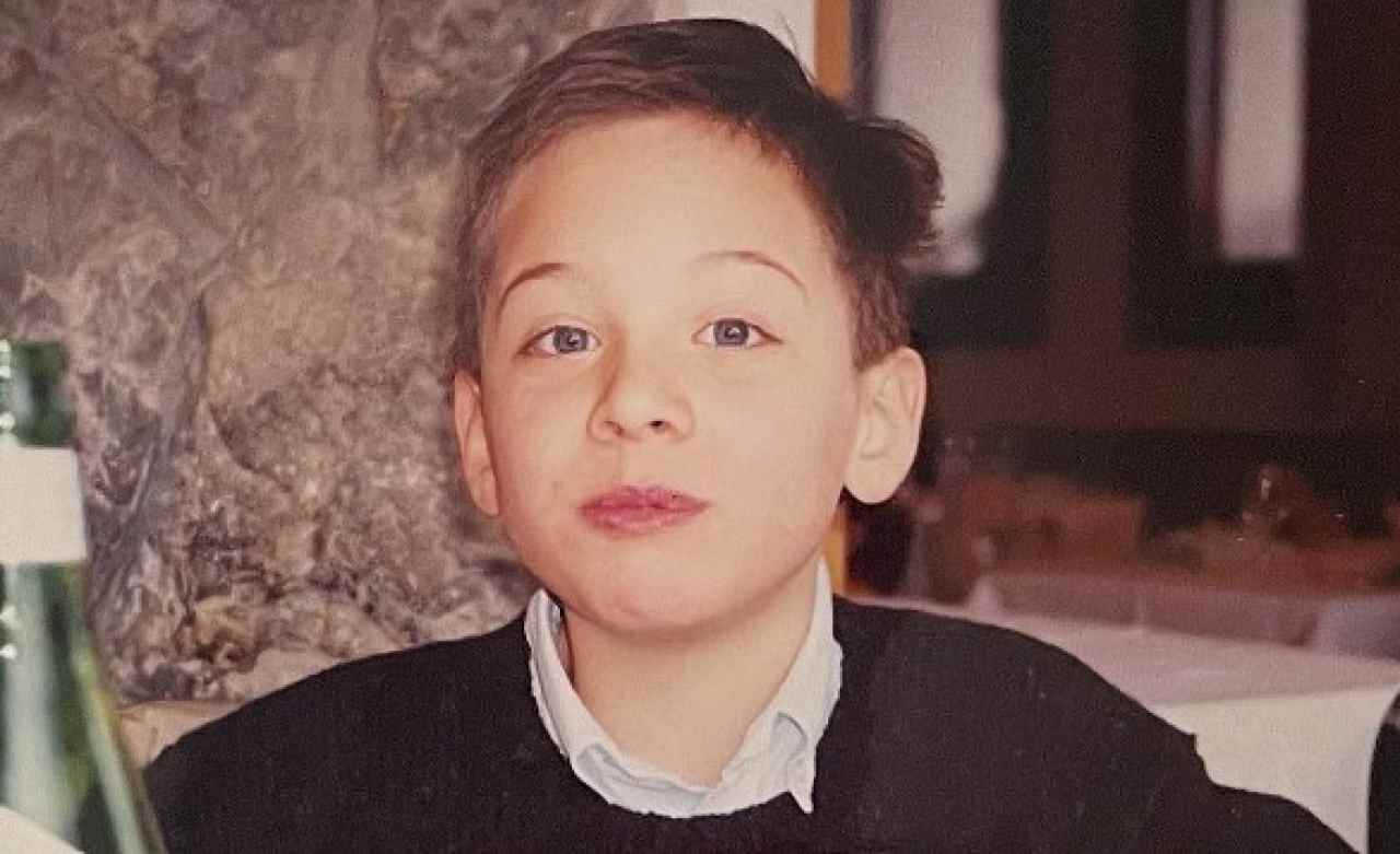 Chi è il piccolino nella foto?