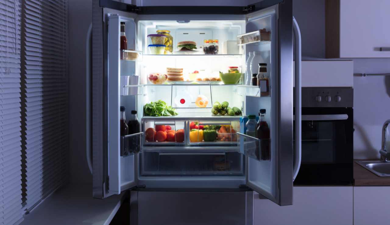 ordine in frigo - Solospettacolo