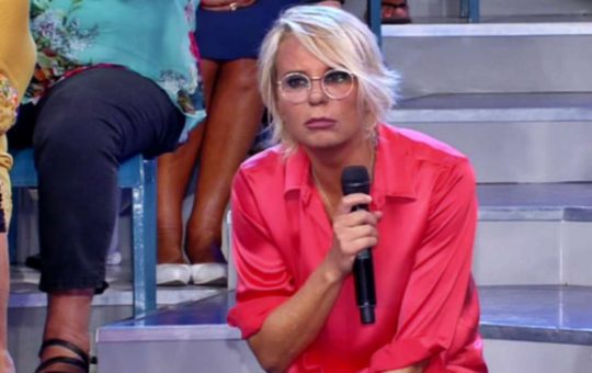 uomini e donne tronista malattia