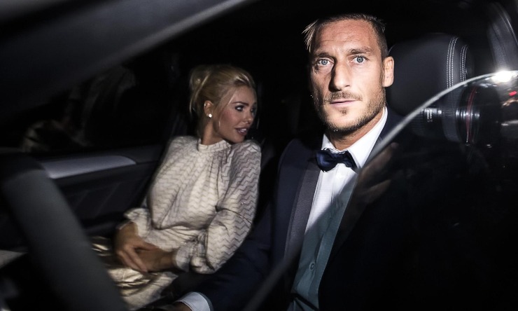 Francesco Totti e Ilary Blasi - SoloSpettacolo.it 