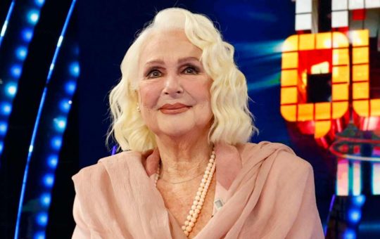Loretta Goggi - SoloSpettacolo.it